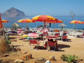 Happy Camp Mobile Homes in El-Bahira Camping Village San Vito Lo Capo